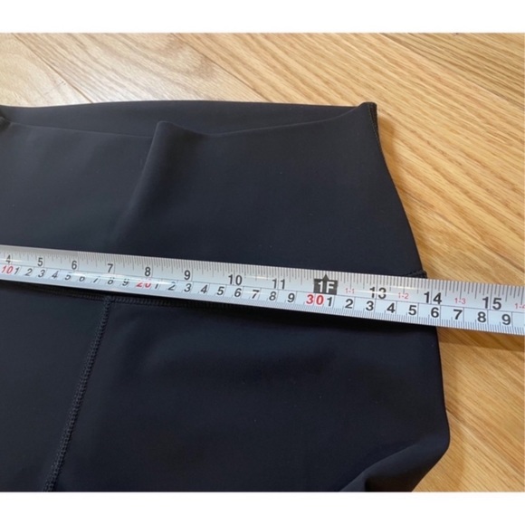 Alo Yoga High-Waist Warrior Legging NWOT - Picture 7 of 7